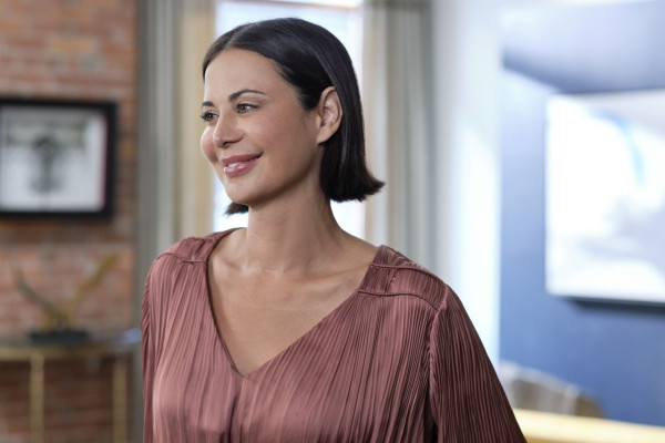 Catherine Bell – “Good Witch” Season 6 Poster and Promo Photos