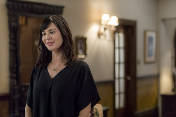 Catherine Bell - Good Witch Season 4 Poster&amp;Stills