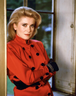 Catherine Deneuve pic #109888