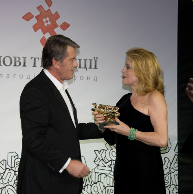 Catherine Deneuve pic #204944