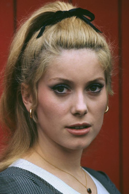 photo 6 in Catherine Deneuve gallery [id136509] 2009-02-24 00:00:00