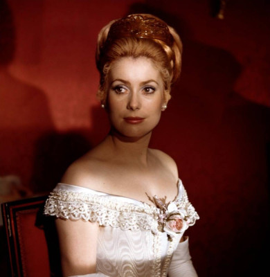photo 22 in Catherine Deneuve gallery [id490026] 2012-04-01 00:00:00