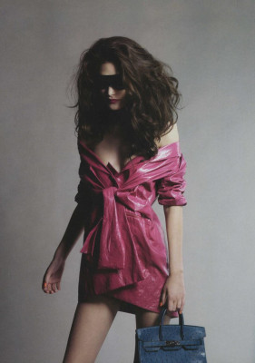 Catherine McNeil pic #104111