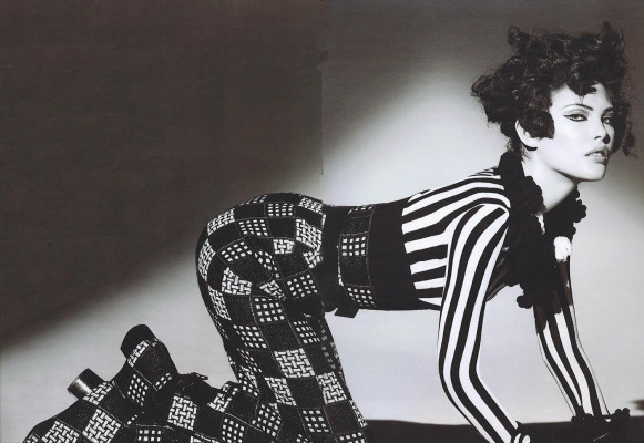 Catherine McNeil pic #103320