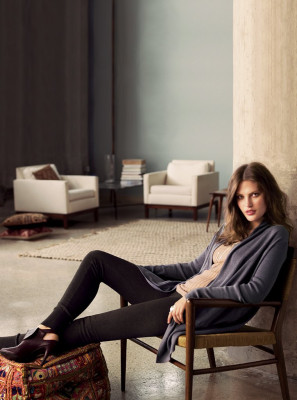 Catherine McNeil pic #236657