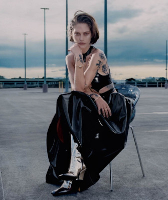 Catherine McNeil ~ Vogue Australia November 2022 by Jake Terrey