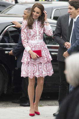 photo 3 in Catherine, Duchess of Cambridge gallery [id914668] 2016-10-03 00:00:00