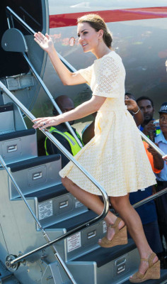 photo 10 in Catherine, Duchess of Cambridge gallery [id560970] 2012-09-19 00:00:00