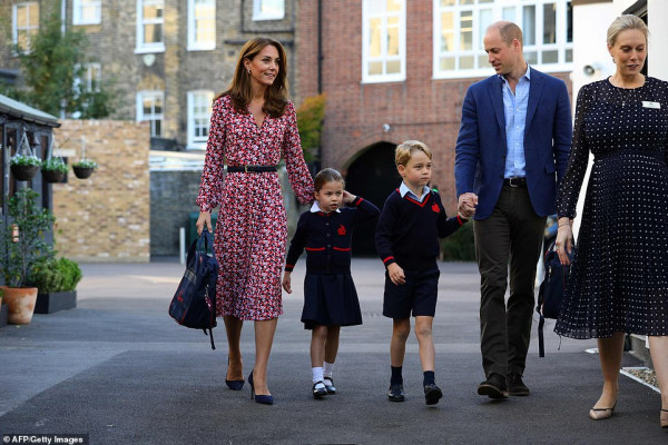 Catherine, Duchess of Cambridge pic #1217059