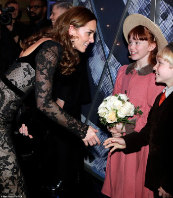 photo 12 in Catherine, Duchess of Cambridge gallery [id1238806] 2019-12-24 00:00:00