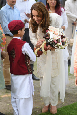 Catherine, Duchess of Cambridge pic #1238770
