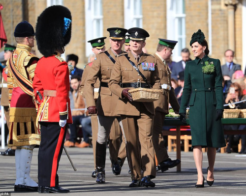 Catherine, Duchess of Cambridge pic #1153337