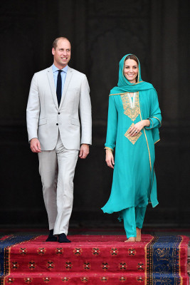 Catherine, Duchess of Cambridge pic #1238779
