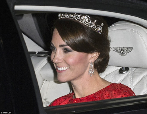 Catherine, Duchess of Cambridge pic #839040