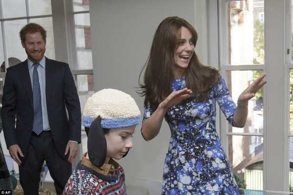 photo 10 in Catherine, Duchess of Cambridge gallery [id841009] 2015-10-28 00:00:00