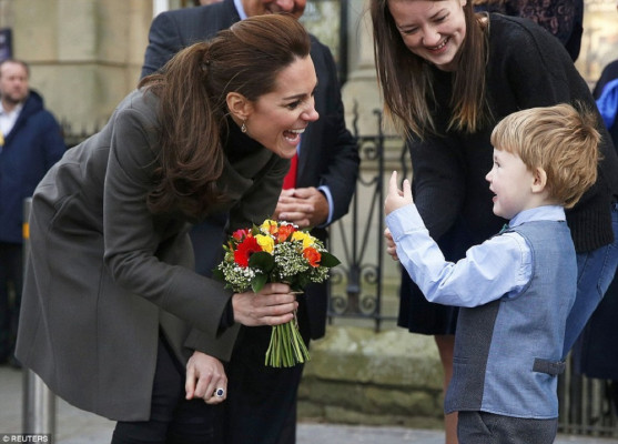 Catherine, Duchess of Cambridge pic #847824