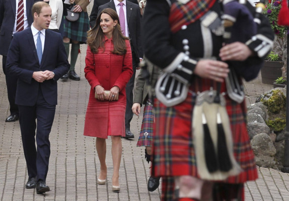 photo 16 in Catherine, Duchess of Cambridge gallery [id736272] 2014-06-05 00:00:00