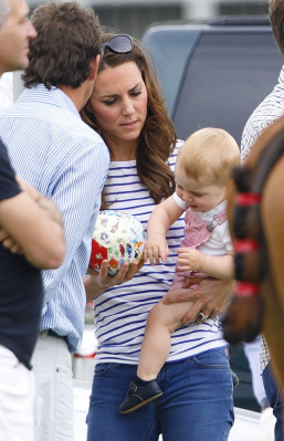 Catherine, Duchess of Cambridge pic #747083