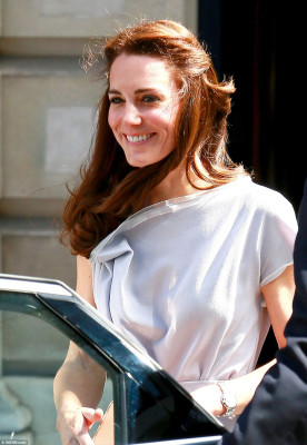 Catherine, Duchess of Cambridge pic #1210604