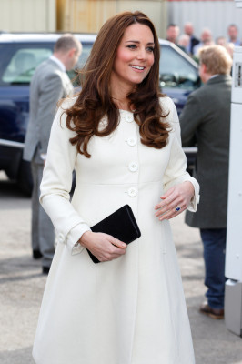 photo 8 in Catherine, Duchess of Cambridge gallery [id806166] 2015-05-18 00:00:00