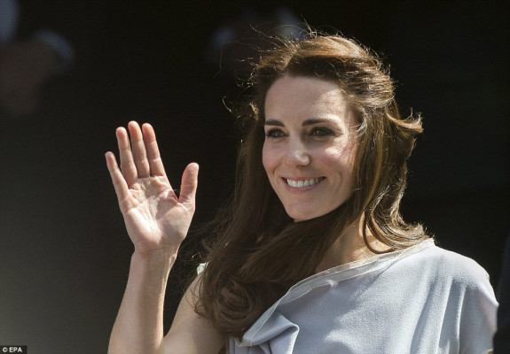 Catherine, Duchess of Cambridge pic #1210601