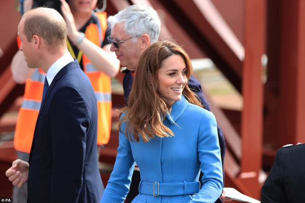 Catherine, Duchess of Cambridge pic #1221796