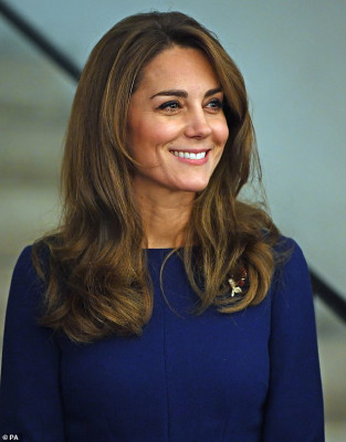 Catherine, Duchess of Cambridge pic #1238762