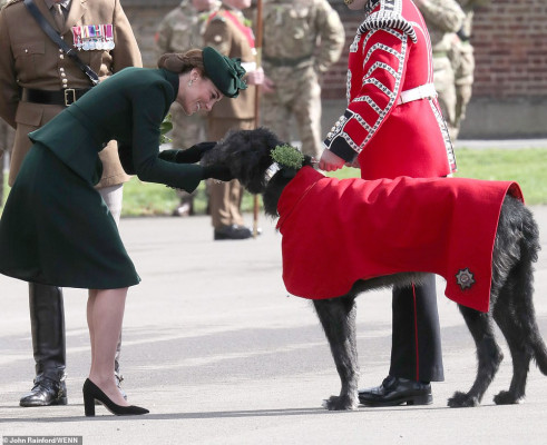 Catherine, Duchess of Cambridge pic #1153336