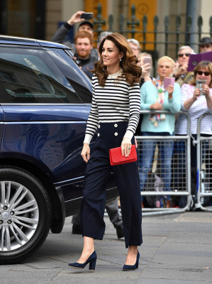 Catherine, Duchess of Cambridge pic #1221789