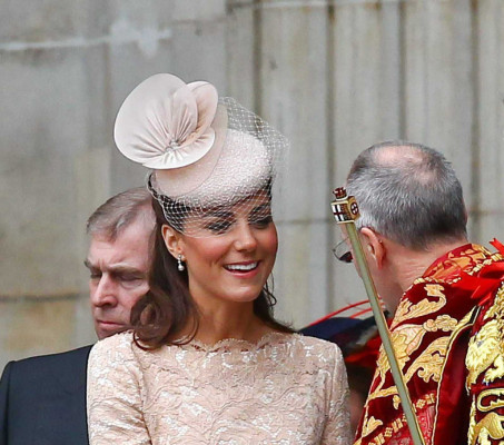 photo 26 in Catherine, Duchess of Cambridge gallery [id519995] 2012-06-07 00:00:00