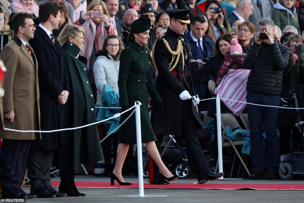 Catherine, Duchess of Cambridge pic #1153340