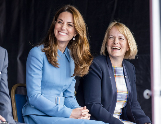 Catherine, Duchess of Cambridge pic #1221783