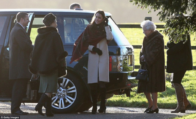 photo 20 in Catherine, Duchess of Cambridge gallery [id688217] 2013-12-28 00:00:00