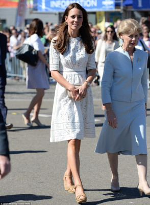 Catherine, Duchess of Cambridge pic #721741