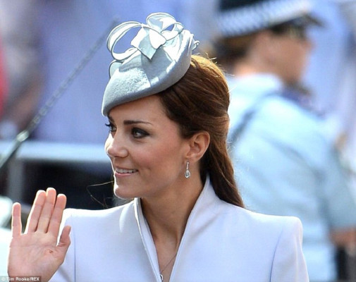 Catherine, Duchess of Cambridge pic #722768