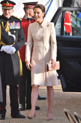 Catherine, Duchess of Cambridge pic #1183909