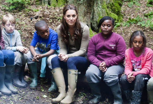 photo 10 in Catherine, Duchess of Cambridge gallery [id524629] 2012-06-19 00:00:00