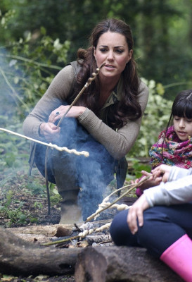 photo 7 in Catherine, Duchess of Cambridge gallery [id524632] 2012-06-19 00:00:00