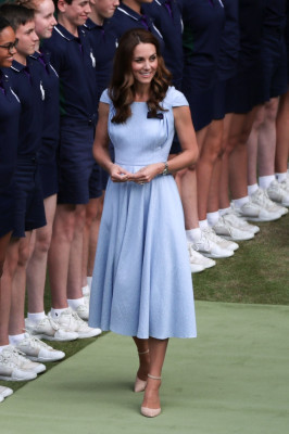 Catherine, Duchess of Cambridge pic #1238754