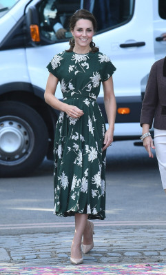 Catherine, Duchess of Cambridge pic #967572