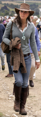 Catherine, Duchess of Cambridge pic #975862