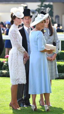 Catherine, Duchess of Cambridge pic #976682