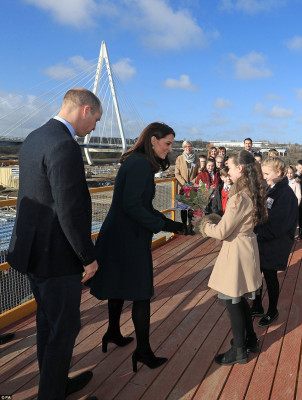 Catherine, Duchess of Cambridge pic #1045581