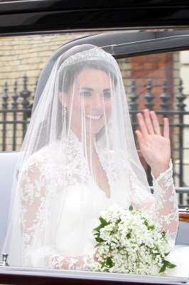 photo 4 in Catherine, Duchess of Cambridge gallery [id573804] 2012-10-24 00:00:00