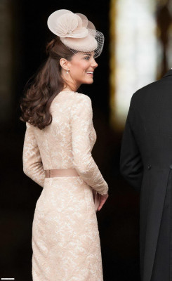 photo 10 in Catherine, Duchess of Cambridge gallery [id521197] 2012-06-10 00:00:00