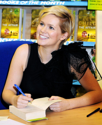 Cecelia Ahern  pic #1134127