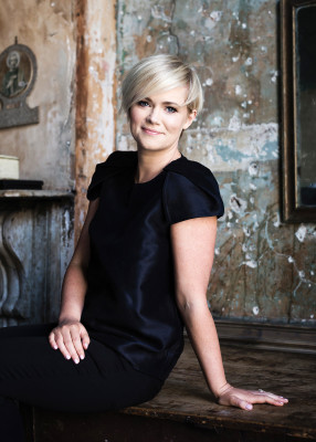 photo 21 in Cecelia Ahern  gallery [id1134106] 2019-01-13 00:00:00