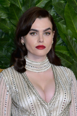 Новые лица: Charli Howard