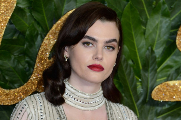 Новые лица: Charli Howard