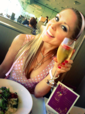 Charli Robinson pic #1211664